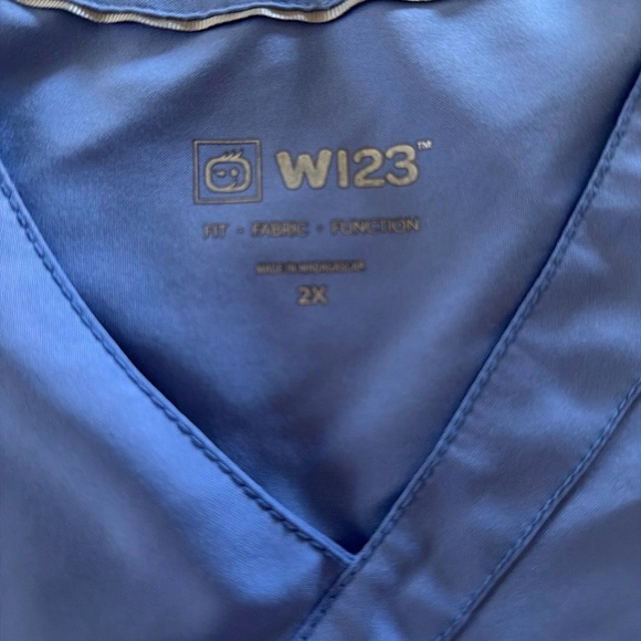 Assorted Scrub Top Collection - Picture 6 of 10